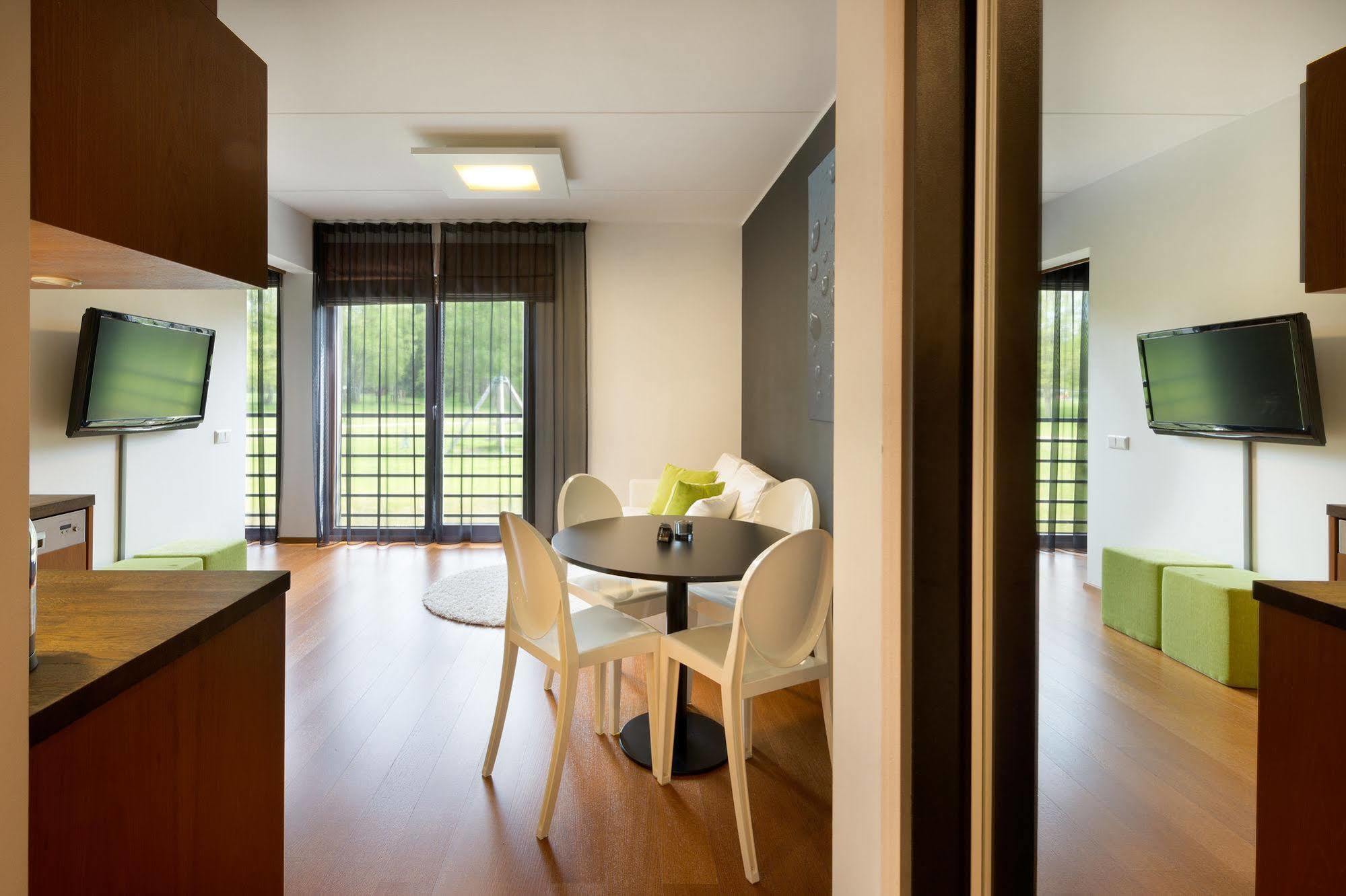 Gmp Clubhotel Apartments โอเดปา ภายนอก รูปภาพ
